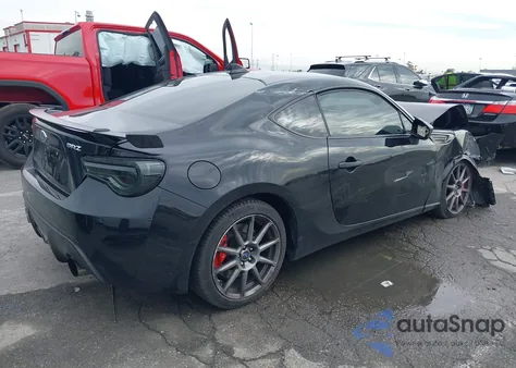 2018 Subaru Brz Limited z USA, uszkodzony, nr VIN JF1ZCAC12J9603575